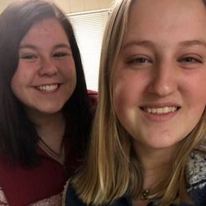 Meet your Posher, Caitlin